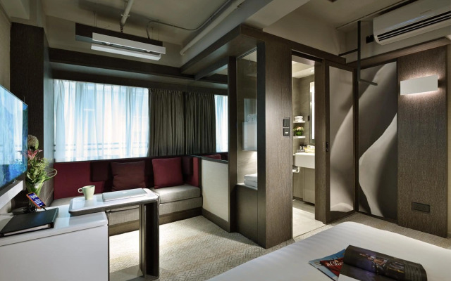 Xi Hotel