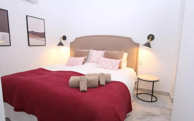 4 bedroom luxury duplex with sea views by Puerto Banus
