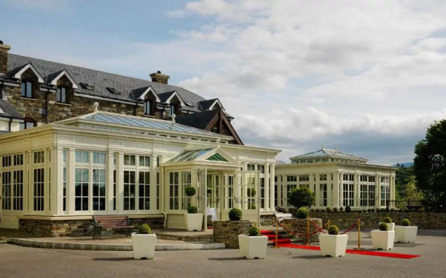 Heights Hotel