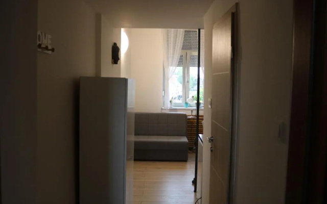 Apartment F6