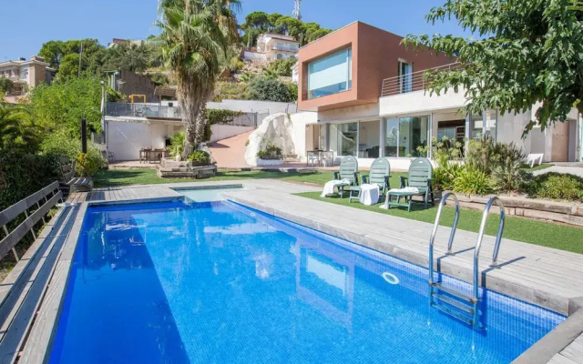 4-bedroom Villa in Lloret de Mar