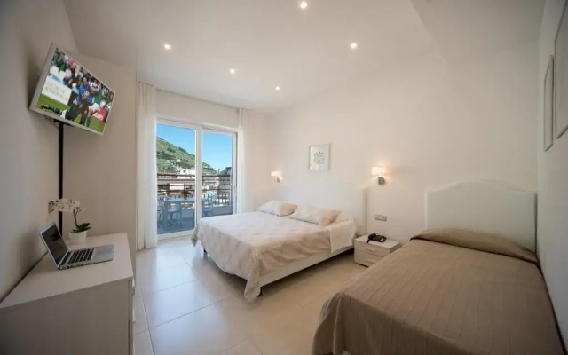 Angelina Residence