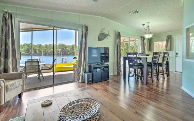 Angler's Getaway: Homosassa Home w/ Boat Dock!
