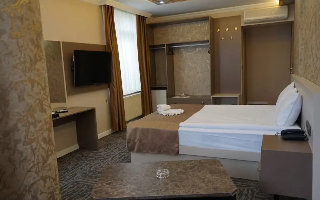 Etap Bulvar Hotel