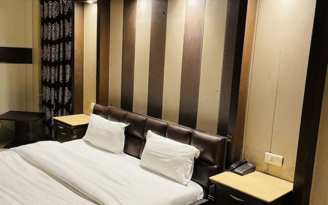 Hotel R S Residency