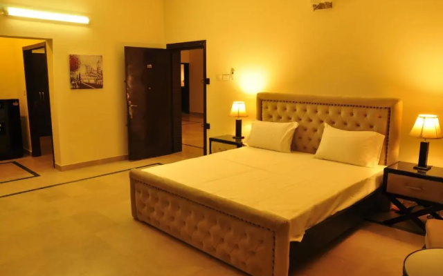 Reina Boutique Hotel - G6