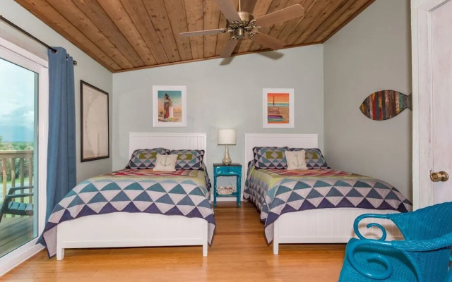 6060S - Vacation Dream Home by RedAwning