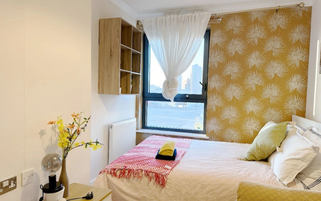 Canary Wharf two Bedroom Apartment