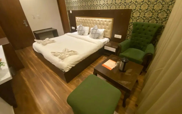 Hotel Ambika Residency