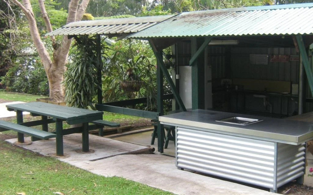 Palmwoods Caravan Park Cabin