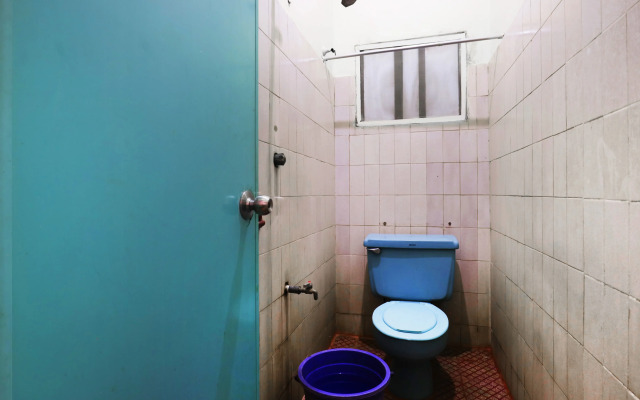 OYO 2256 Danysa Guesthouse