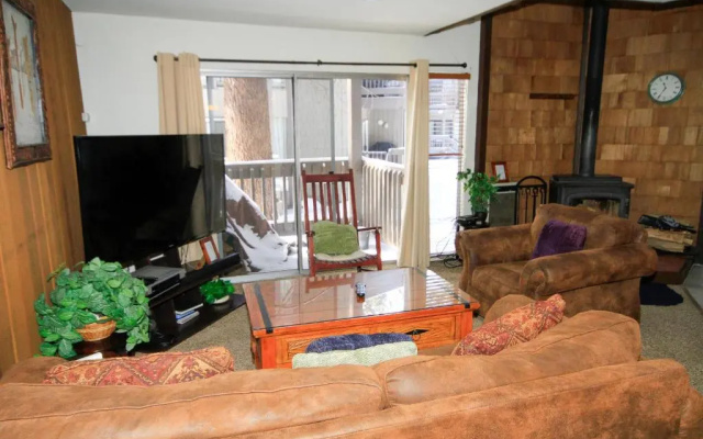 Sierra Park Villas #82
