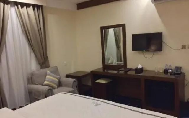 Aral Hotel Apartments