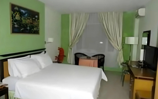 Mariani International Hotel