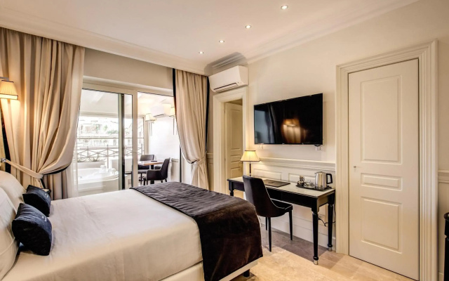Hotel Domus Mea