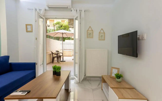 F & B Collection - Flat for 3