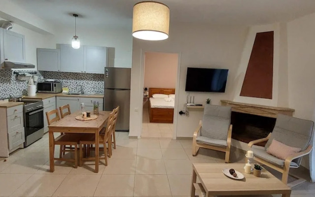 Tupil Cozy Home - Bright Seaview Retreat