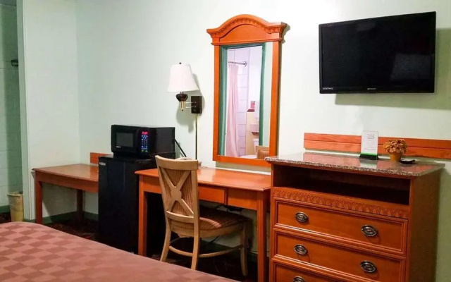 American Inn & Suites Childress