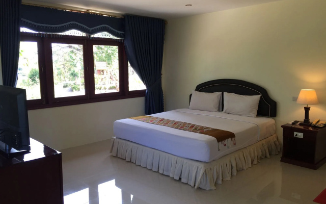 Champa Palace Hotel