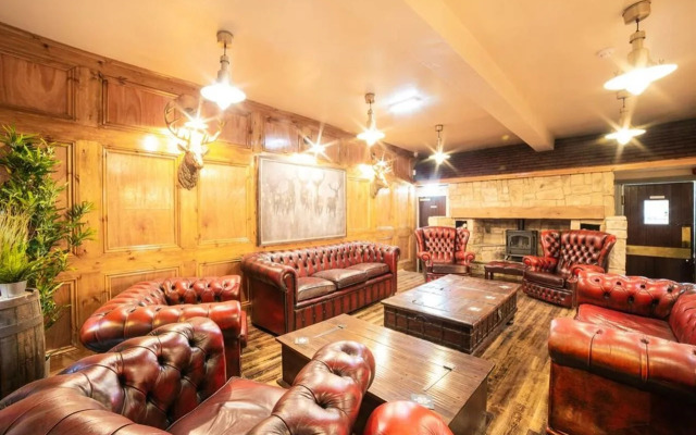 Churchill's Hotel