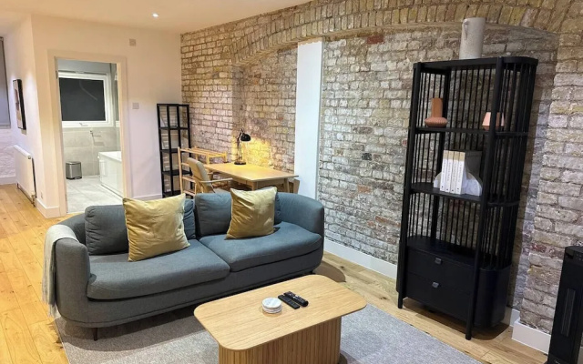 Citylink Central Flat 4