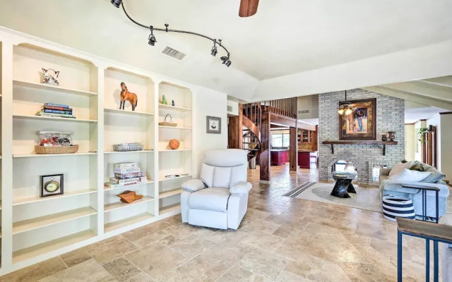 Pool & Putting Green: Pet-friendly Glendale Home