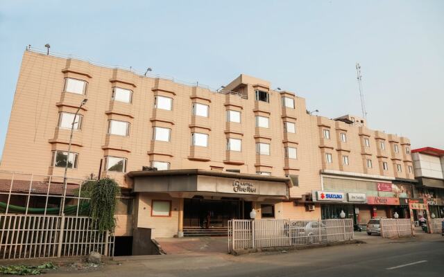 OYO 22953 Hotel Shelter