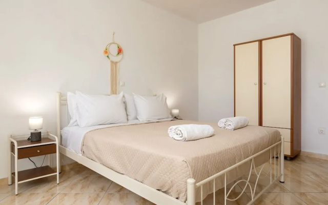 Tumeremos Holiday Apartment 3BR Private BBQ Garden