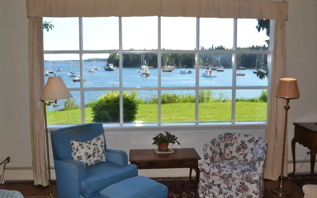 Whereaway - One Bedroom Home