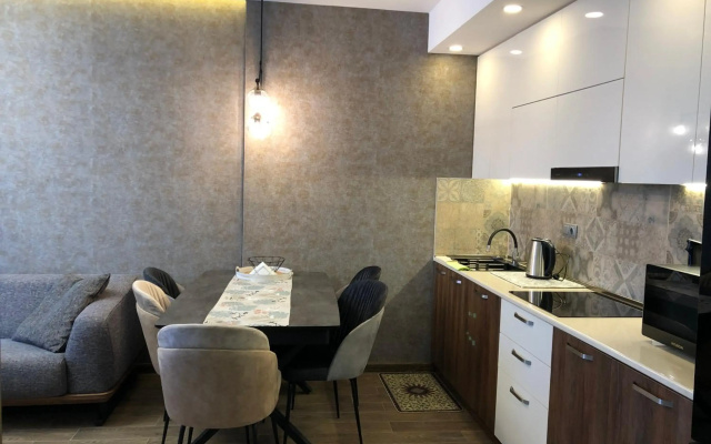 Sunrise Apartments