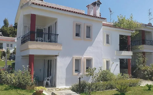 Cozy House In A Quiet Neighborhood Paliouri Region