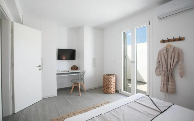 Beach Street No1 Mikri Vigla