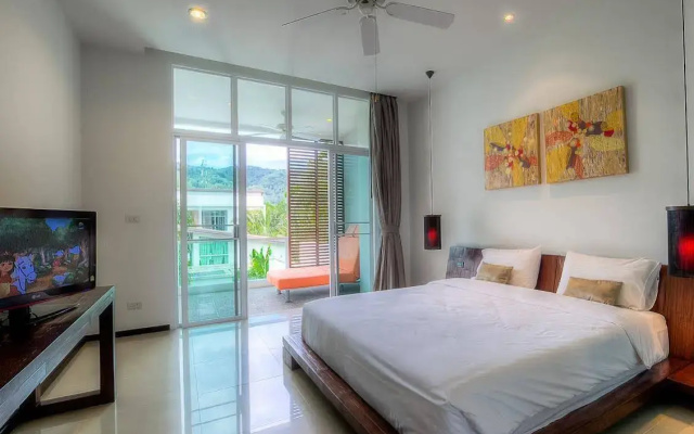 Bang Tao Beach Pool Villa