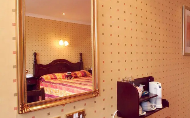 The Mariner Hotel