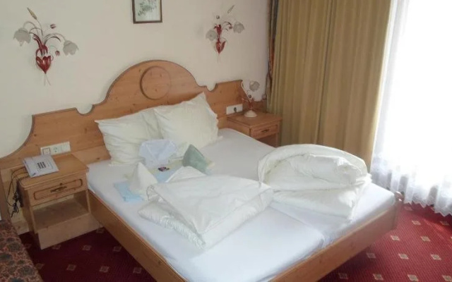 Hotel Edelweiss