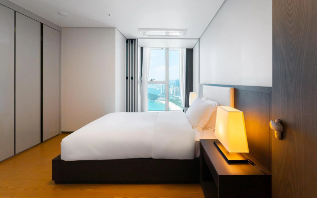 Ocean Royal Suite  (Beach View with 3 Bedrooms)