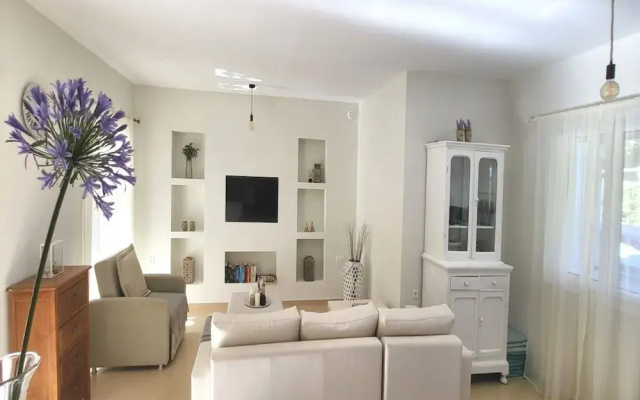 Villa in Afionas With Private Pool