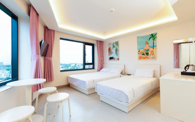 Rezion Tourist Hotel