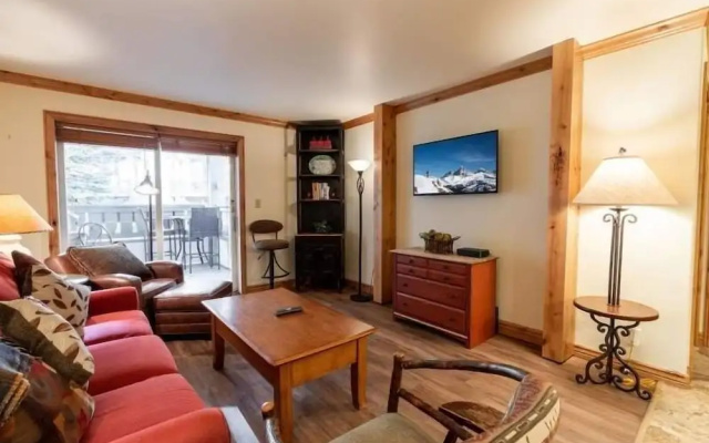 Nine Vail Road Condos Professionally-Managed in Vail Short Walk to Gondola by RedAwning
