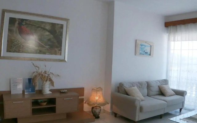 KOS Family House