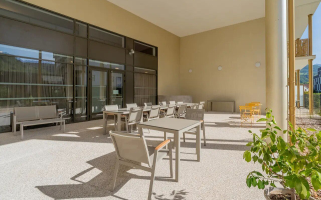 Quality Aparthotel Grenoble Sud