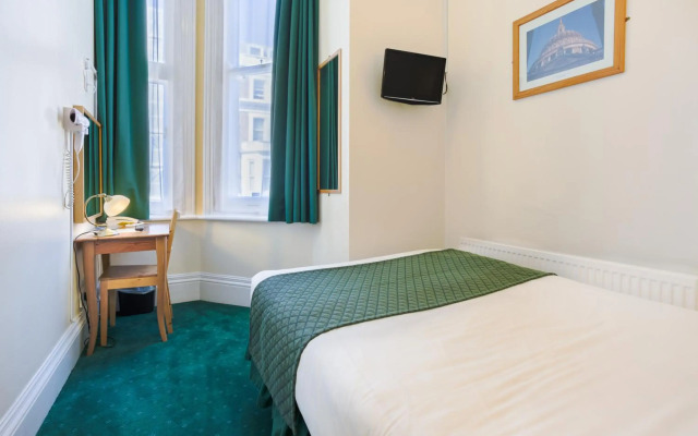 London Town Hotel