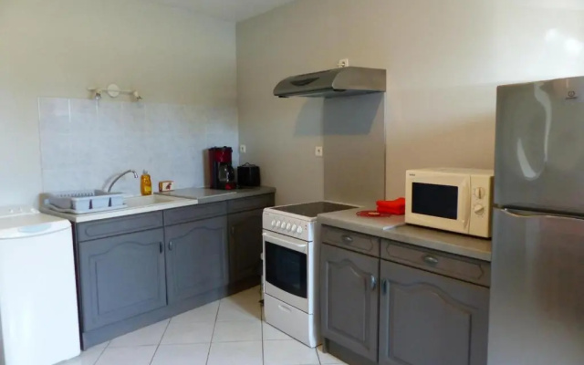 Gîte Louchy-Montfand, 3 pièces, 4 personnes - FR-1-489-178