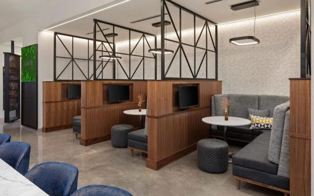 Courtyard by Marriott St. Paul Downtown