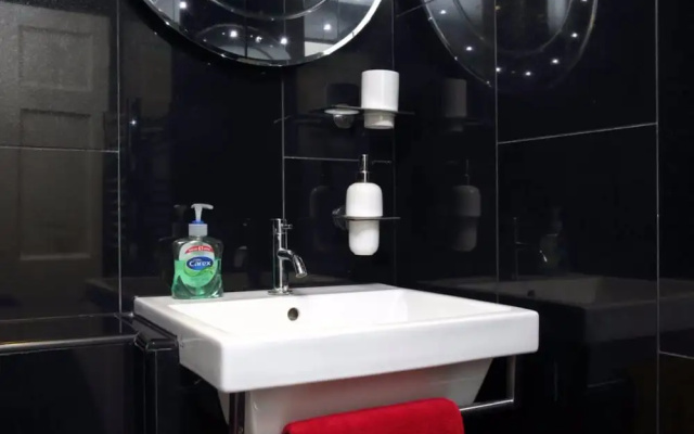City Centre 2 Bed Flat