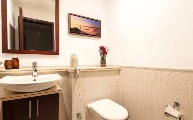 Remarkable & Gorgeous 1BR Loft in Jbr!