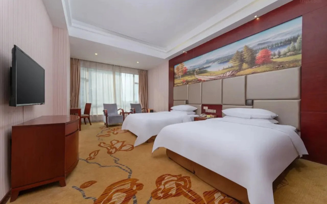 Vienna Hotel Dongguan Houjie Shanmei Subway Station Branch
