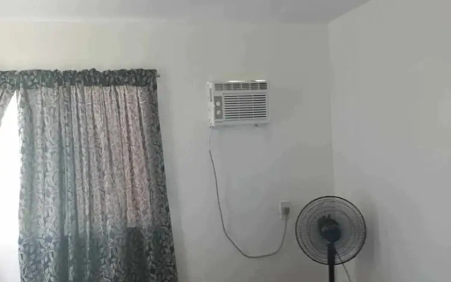 3g's & C Calapan Transient House