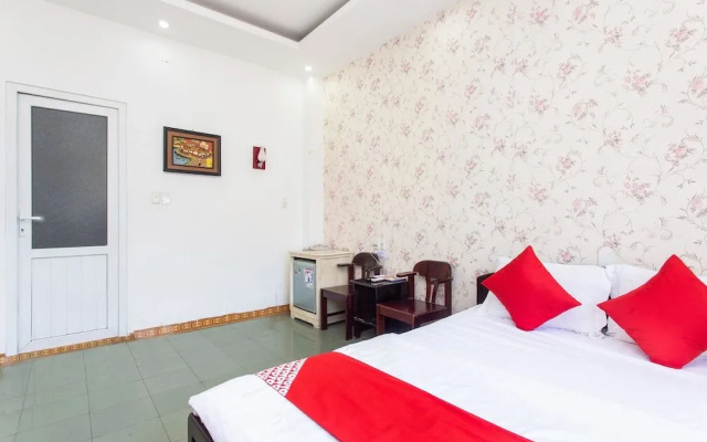 Oyo 553 Truong Giang Hotel