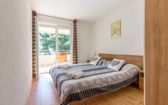 Apartments Villa Ema